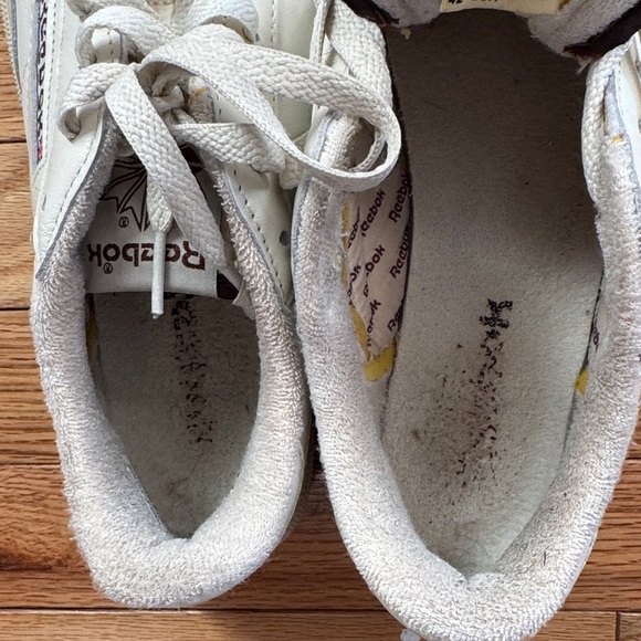 Reebok Cream Leather Sneakers - Picture 4 of 5